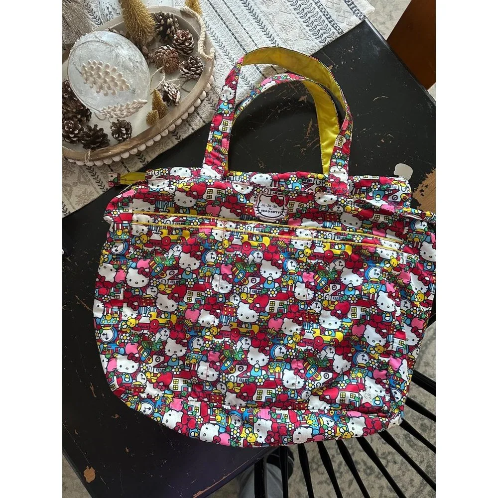 Ju-Ju-be Hello Kitty Tick Tock Super Be Tote‎